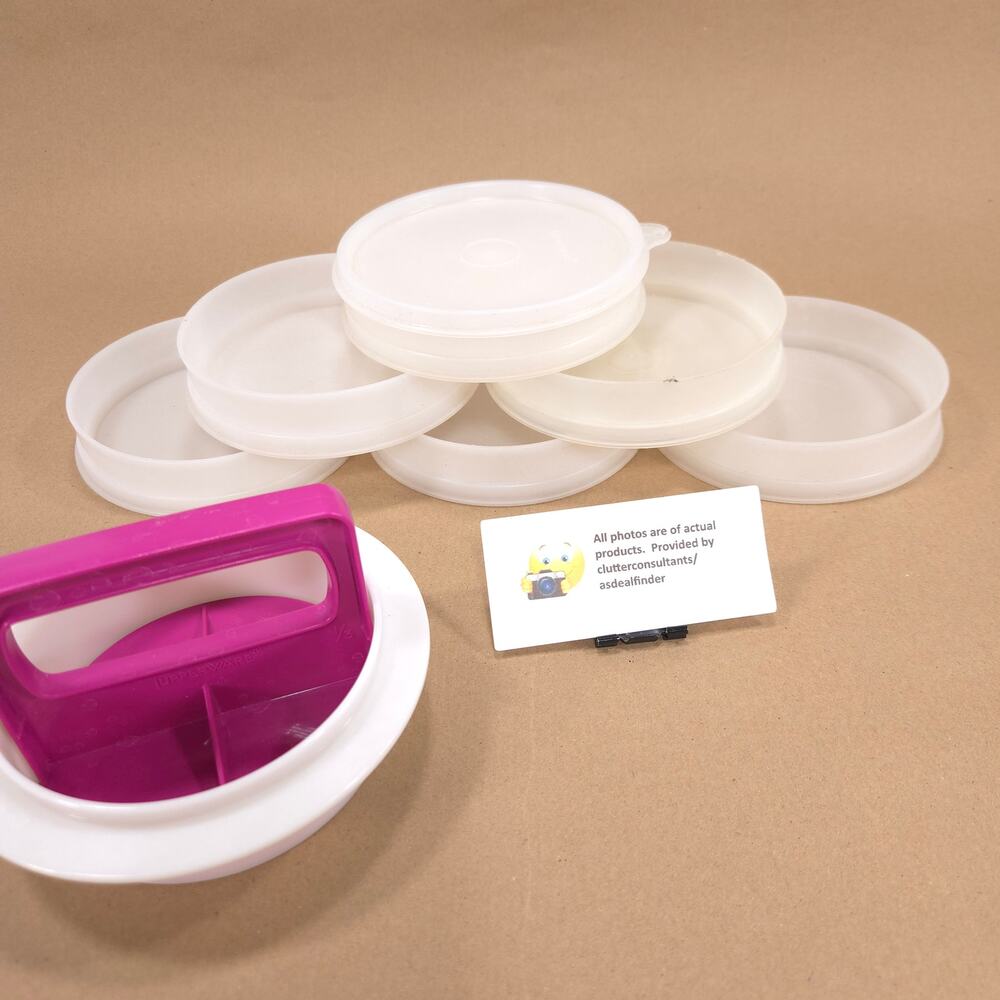 Tupperware Large 5' Hamburger Patty Press w/ 6 Keepers #1927